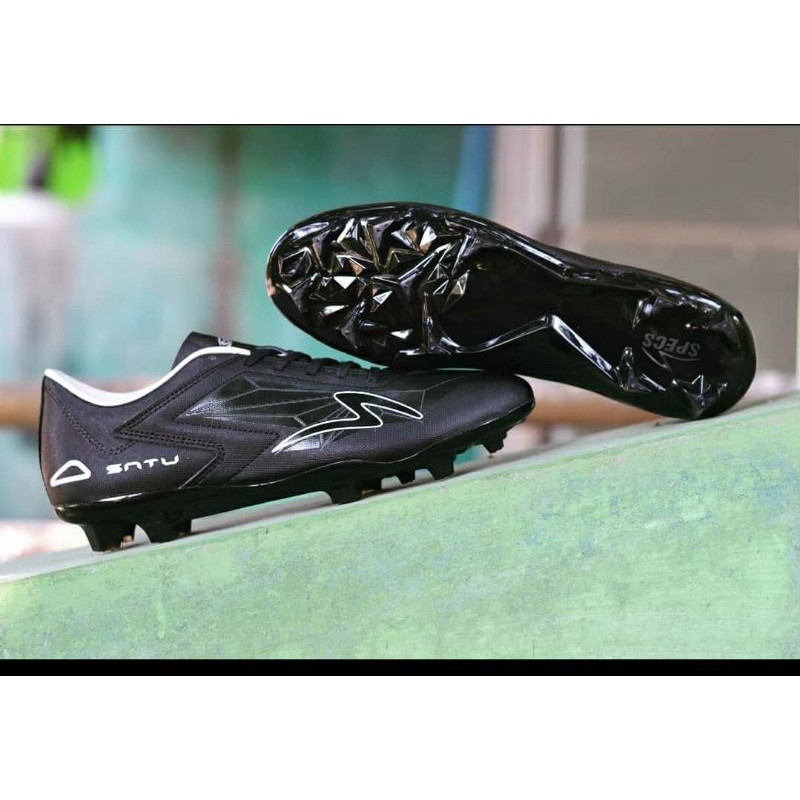 Sepatu Bola Specs Accelerator Satu Pro FG