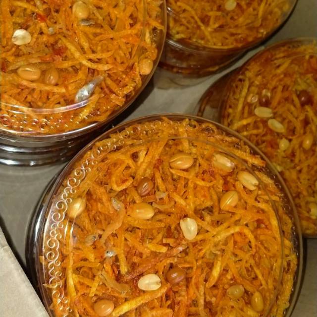 

Kentang Mustofa (kentang,teri,kacang)