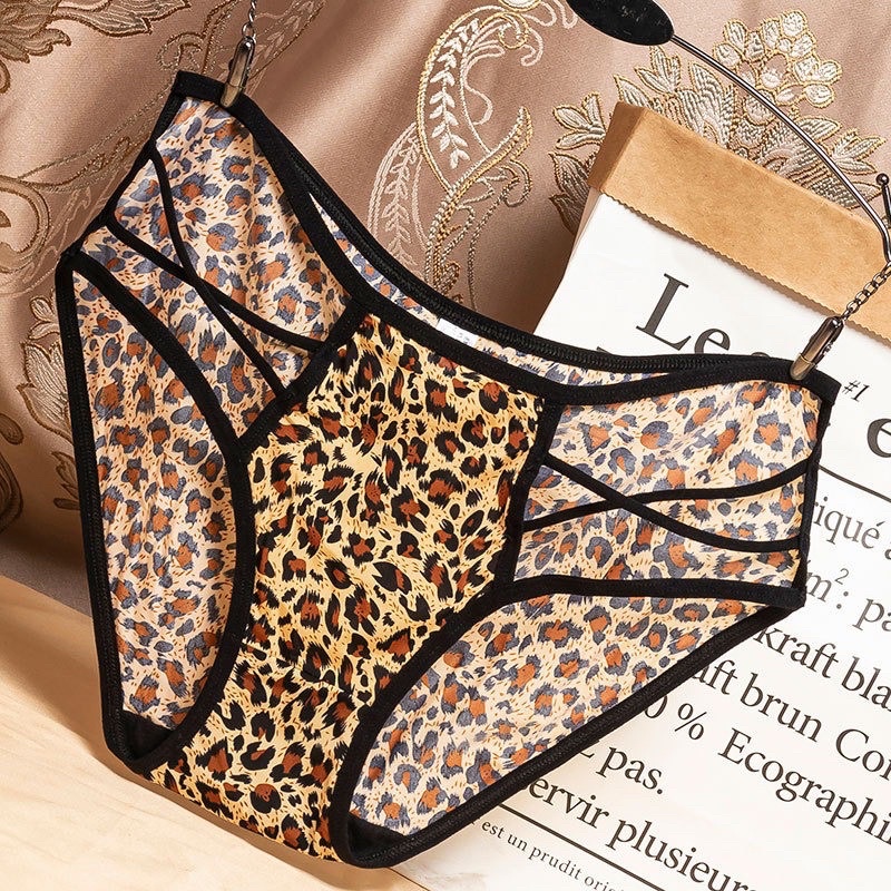 Celana Dalam Wanita Sexy Motif Leopard Sexy G String Transparan Brukat