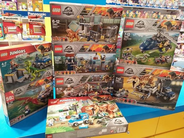 Lego jurassic world