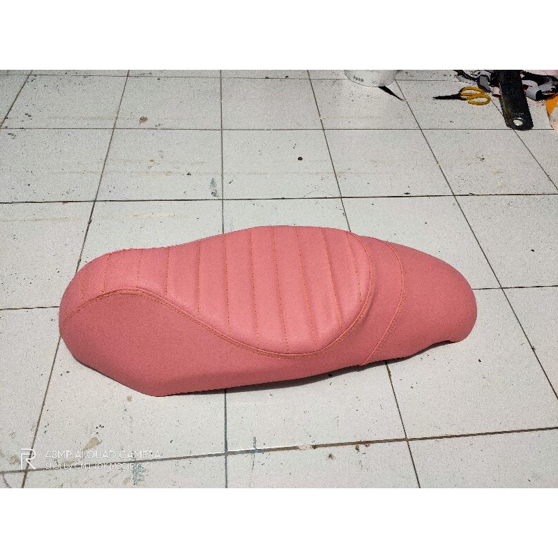 Set Jok Scoopy Karbu Model Caferacer Single Seat