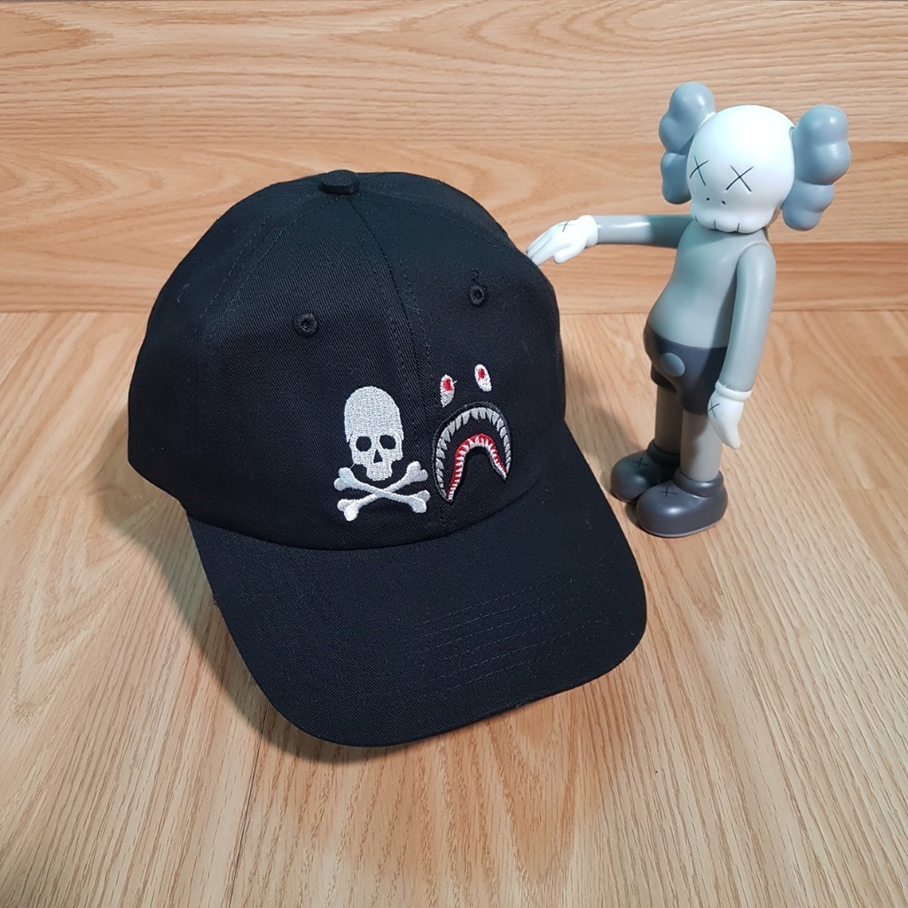 TOPI BASEBALL CAP A BATHING APE X MASTERMIND BORDIR EMBOSS PREMIUM