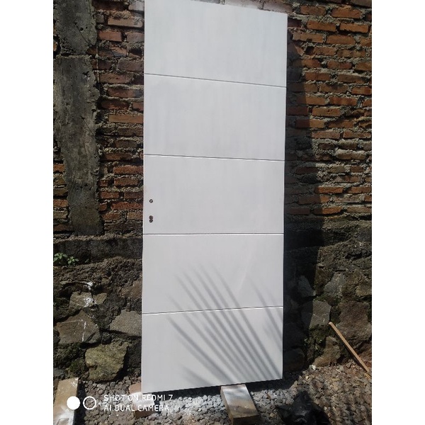 pintu triplek minimalis modern