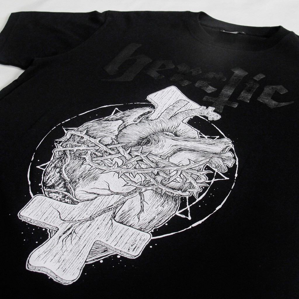 Heretic - T-Shirt - Thorn Heart