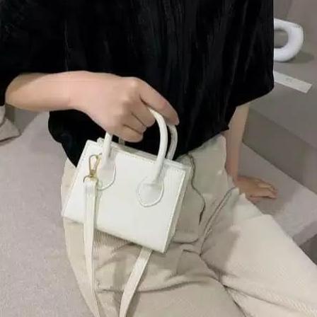 [ORIGINAL] HANA - Tas Selempang wanita  / Tas Wanita Korea / sling bag Korea termurah se indonesia