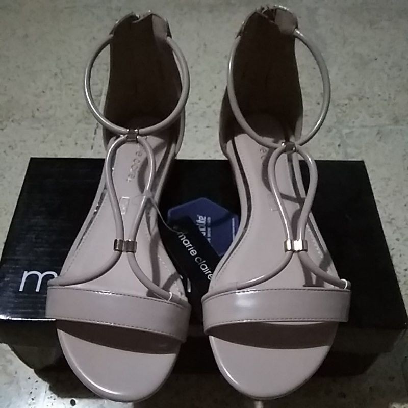 Sepatu Sendal Wanita Merk Marie Claire