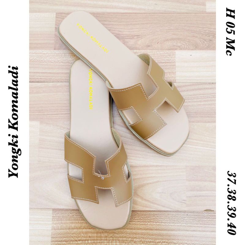 Sendal Flat H 4 Warna