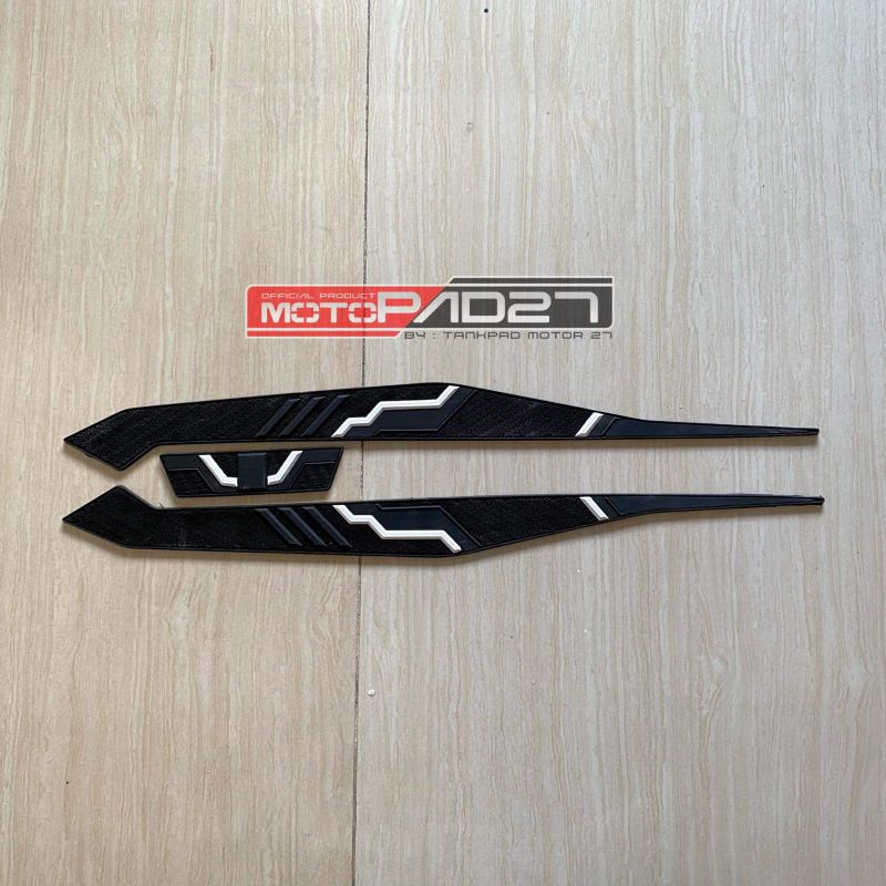 STIKER STICKER BEHEL BEGEL NEW VARIO 160 3D RUBBER MOTOPAD27