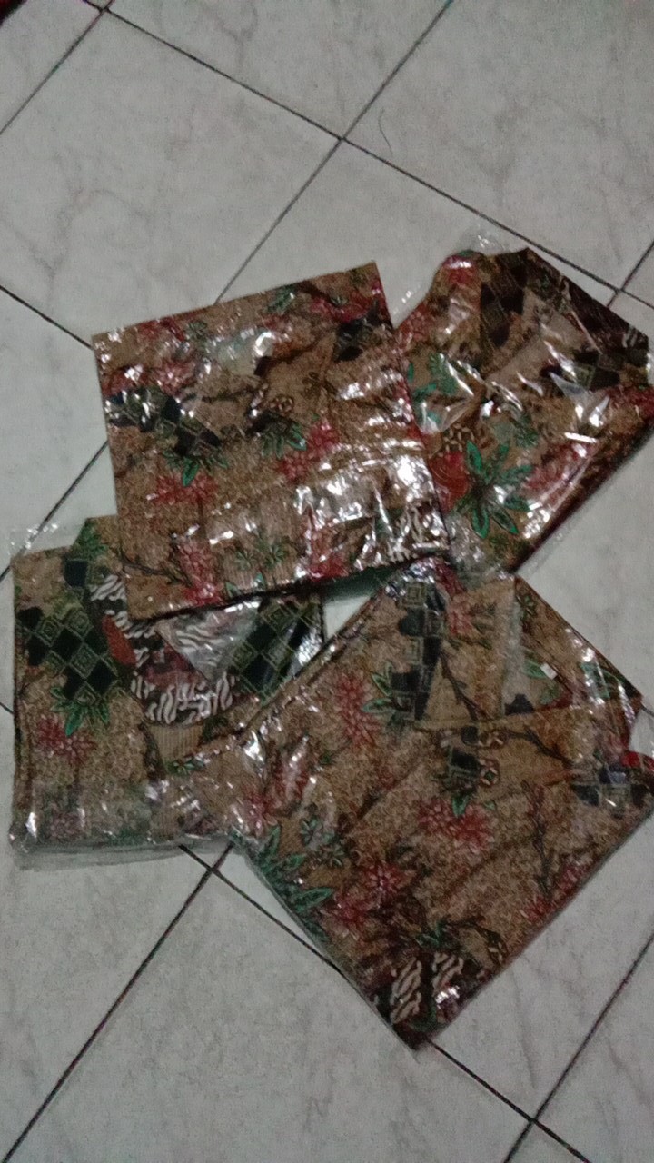 Batik Couple Keluarga Sania Ruffle Ori Ndoro Jowi Dnt