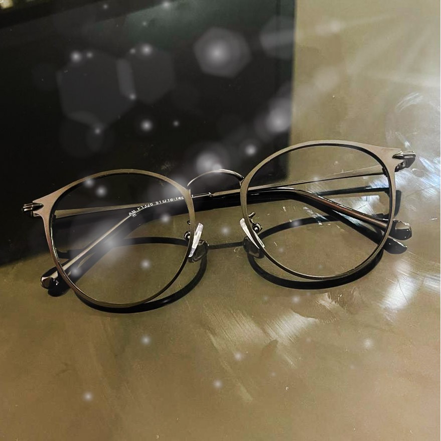 KACAMATA PHOTOCROMIC 1326 FREE BOX DAN LAP WANITA PRIA TERBARU FRAME TITANIUM OPTIK FASHION