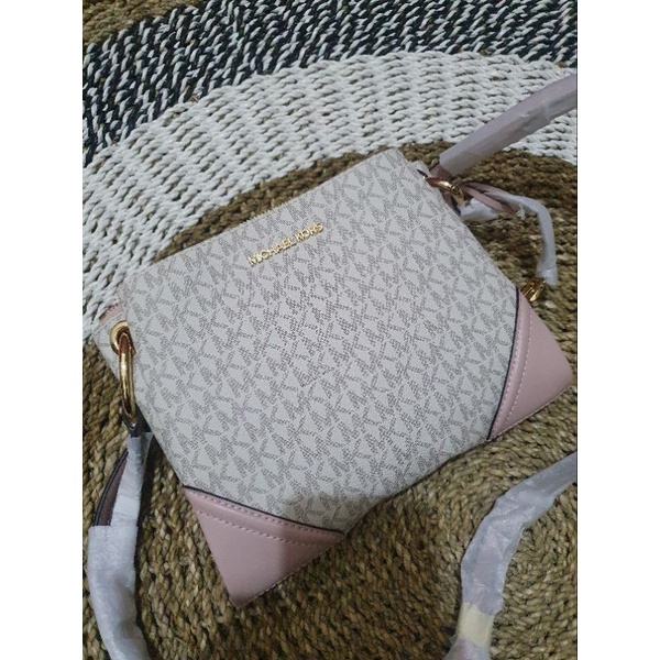 Tas Michael Kors Nicole