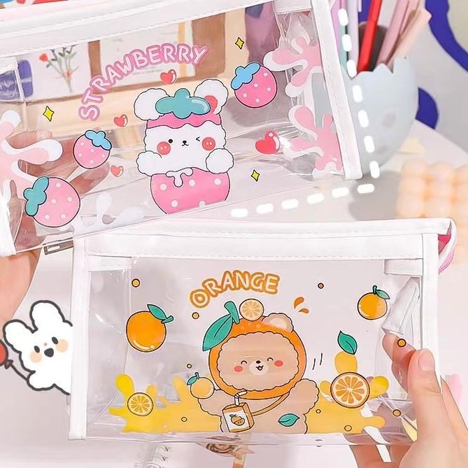 

Paling Baru TEMPAT PENSIL TRANSPARANT KOREA ZIPPER MOTIF AESTHETIC KREATIF LUCU / FILE BAG POUCH PVC TRANSPARAN SERBA GUNA / KOTAK PENSIL MURAH / DOMPET TAS POUCH KOSMETIK 66R*