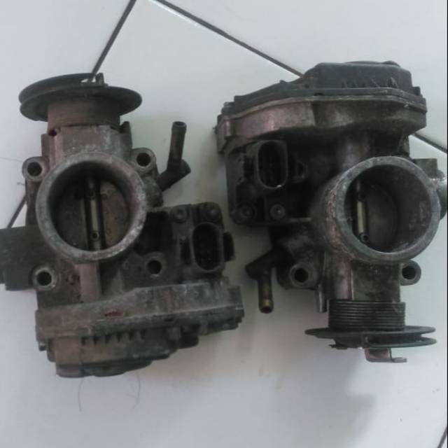 Throtle body proton wira