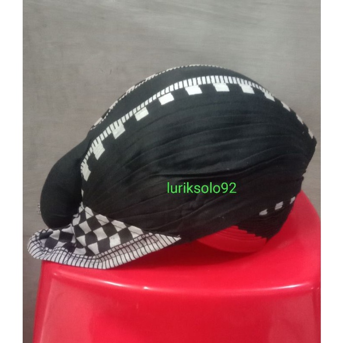 Blangkon Jogja Jebeh Lipat Motif Catur