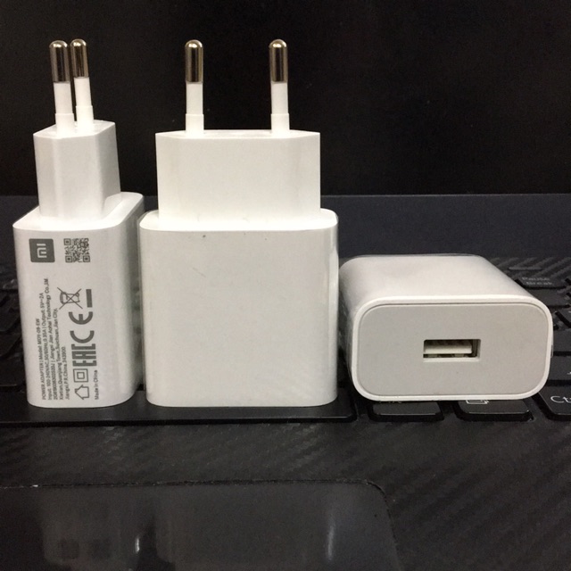 Xiaomi Adaptor Batok Xiaomi MDY-09-EW fast charger Original - Putih