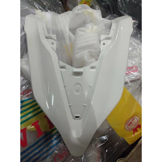 Tameng depan vario 150 terbaru