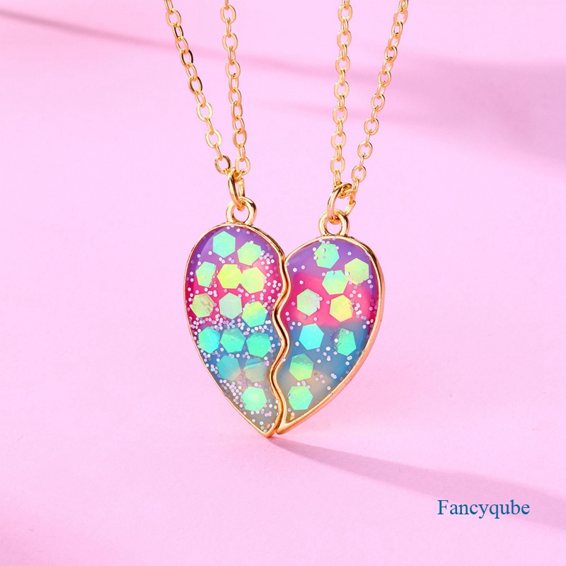 2pcs / Set Kalung Magnetik Bahan Alloy Motif Kartun Love Untuk Hadiah Persahabatan