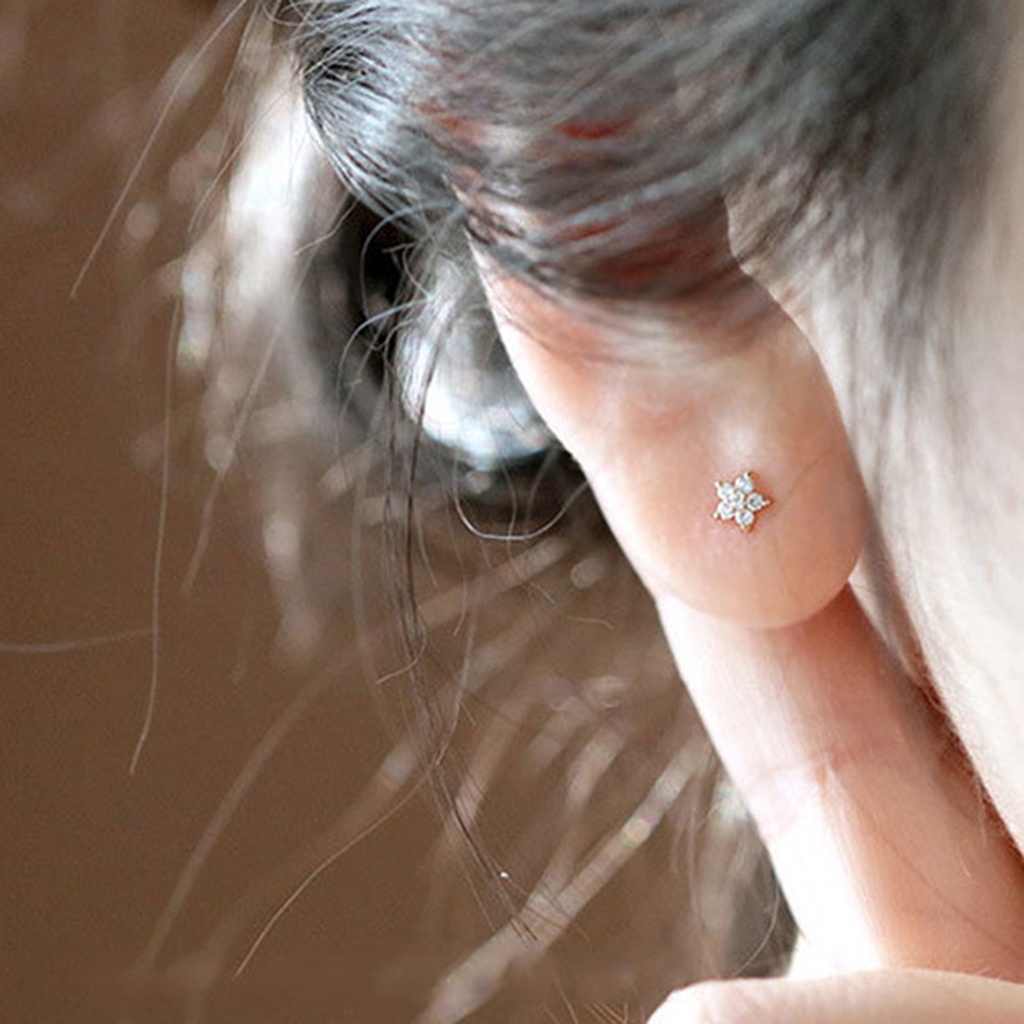 Hu Hu Hu Hu Hu Alat Bantu Pasang Kacamata♡ 1 Pasang Anting Stud Bentuk Bintang Bahan Cubic Zirconia Untuk Wanita