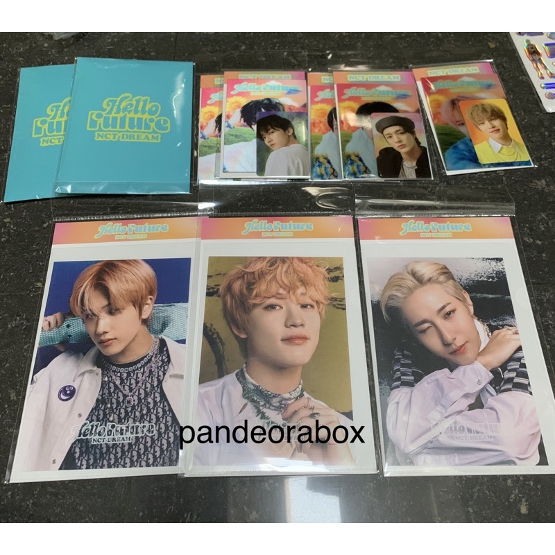 READY STOCK MD HELLO FUTURE POSTCARD HOLOGRAM 3D LENTICULAR BALLON PACK SEALED