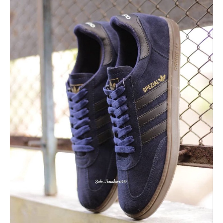 TERLARIS SEPATU SNEAKERS KASUAL Adidas Spezial / Munchen / Samba / Hamburg MURAH Bayar Di Tempat-Sp. Navy Black