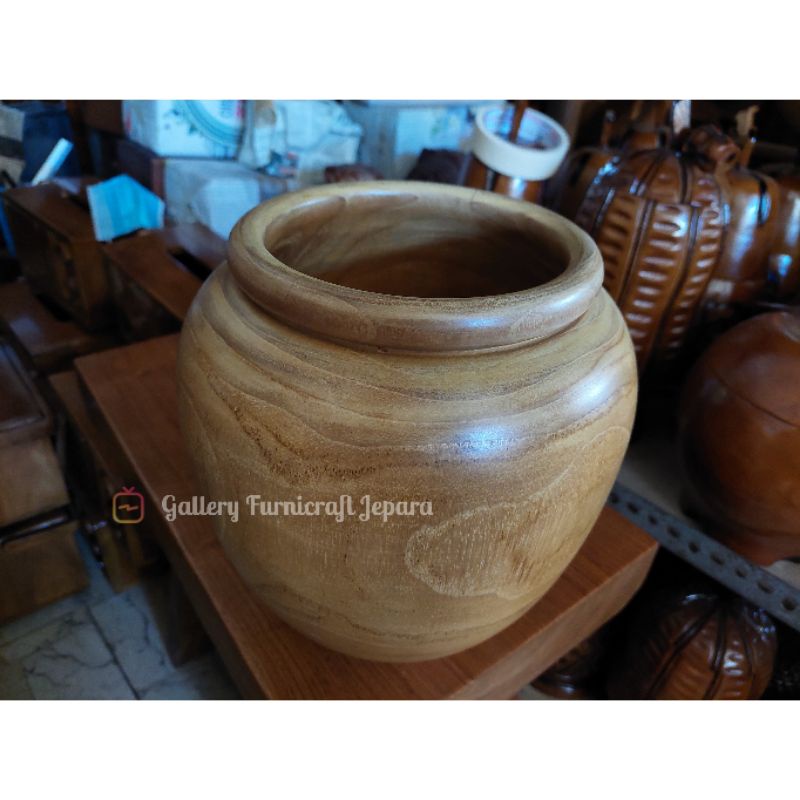 guci kayu pajangan - jati solid