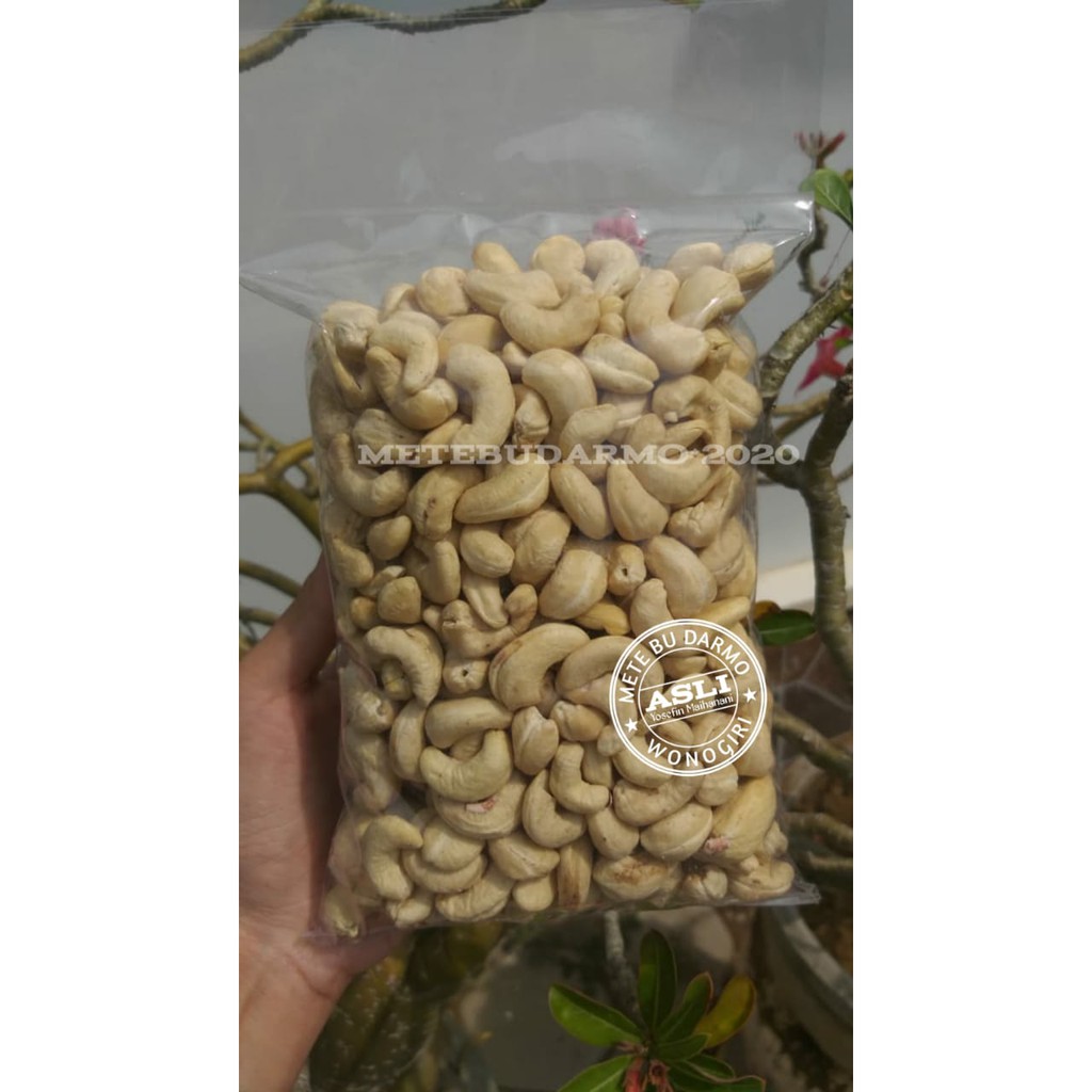 

(GRATIS ONGKIR) KACANG METE BU DARMO KEMASAN 1/2 KG MENTAH PREMIUM CASHEW WONOGIRI