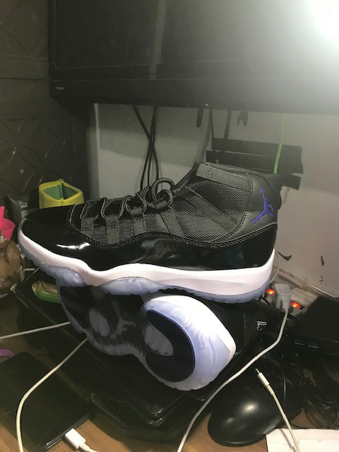 space jam 11s size 9
