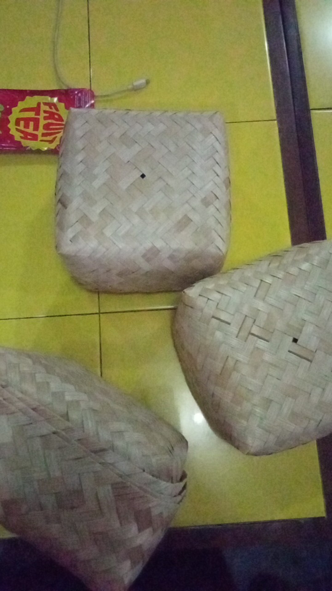 Besek Bambu 20*20*11 Besek Nasi Bambu