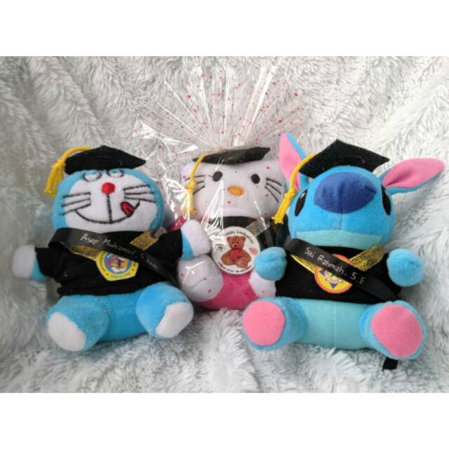 BONEKA STITCH | BONEKA DORAEMON | BONEKA HELLO KITTY | BONEKA WISUDA MURAH