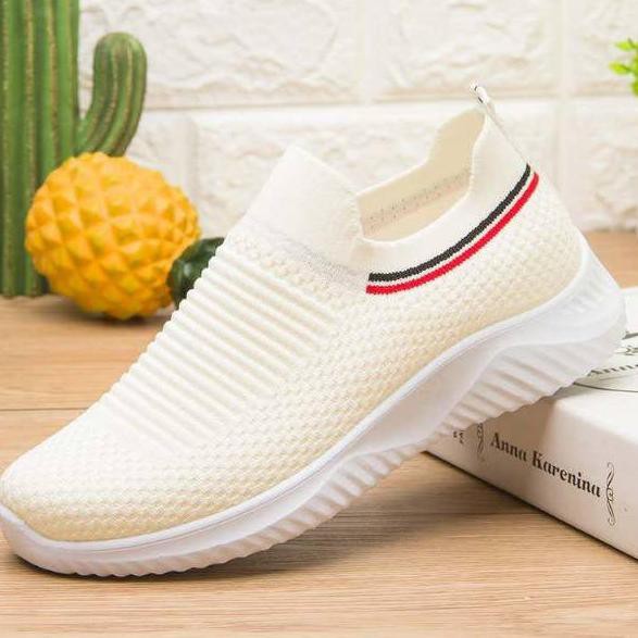 4.4 SEVENDAY SUPER BIGSALE "FZ-F56" Sepatu sneakers wanita