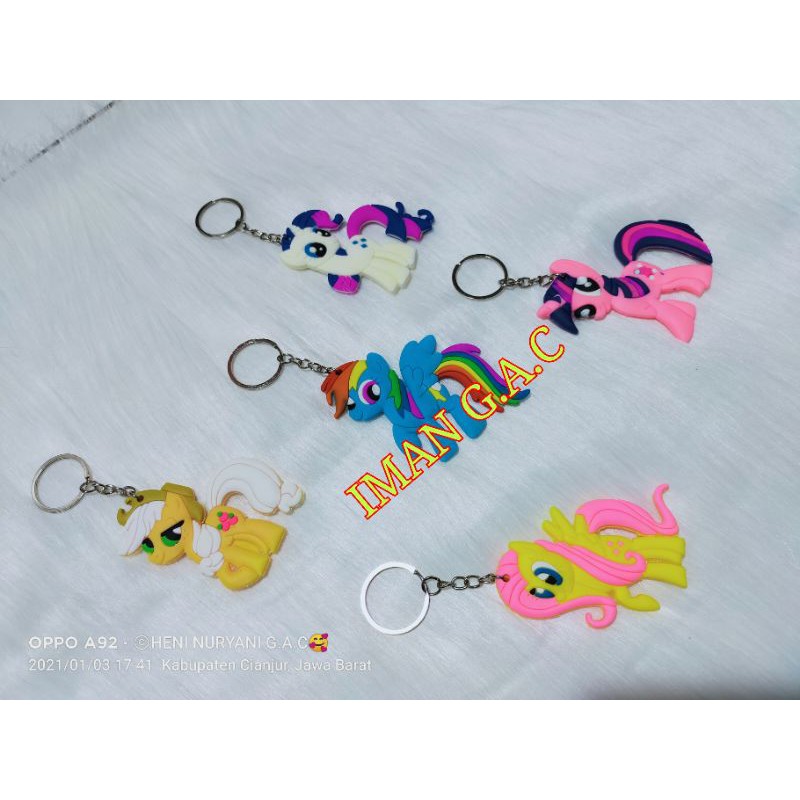 Gantungan kunci kuda poni/gantungan kunci unicorn,souvenir gantungan kunci kudaponi