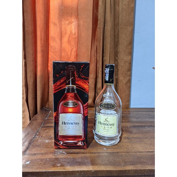 botol bekas alkohol Hennessy original