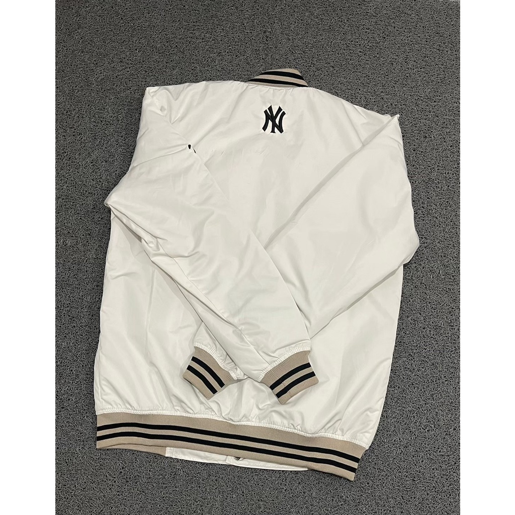 NEW YORK JAKET BOMBER VARSITY WHITE SU SATIN PREMIUM VINTAGE BASKET NY