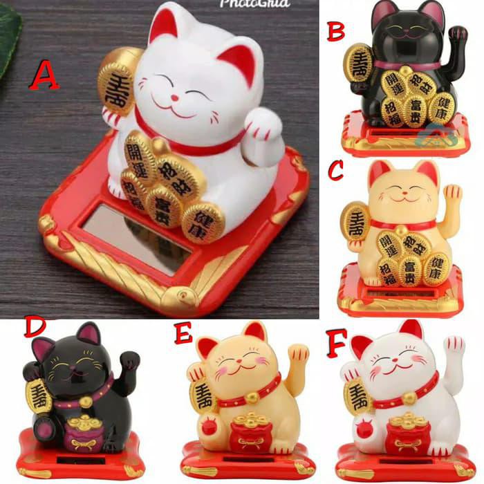 Kucing Keberuntungan Cream / Patung Kucing