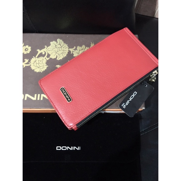 ❤️❤️❤️SOLD❤️❤️❤️prelove dompet kartu merek donini❤️❤️mulus dan muat hp say