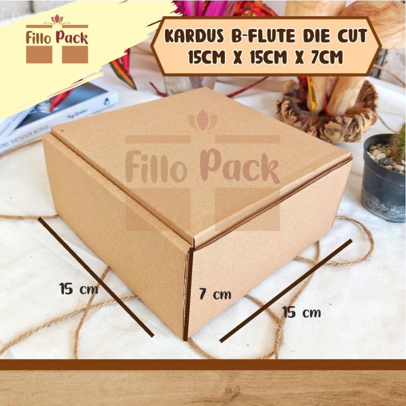 

kardus die cut b-flute 15x15x7 ketebalan 3mm/kardus hampers/kardus kado estetik/packaging olshop/box coklat/box kado coklat