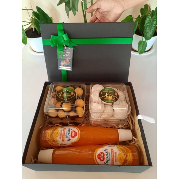 

Hampers Lebaran Idul Fitri Bali
