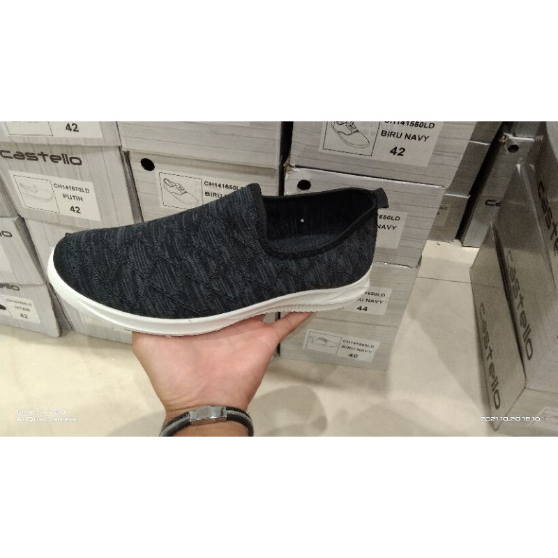 SEPATU SNEAKERS COWOK CASTELLO