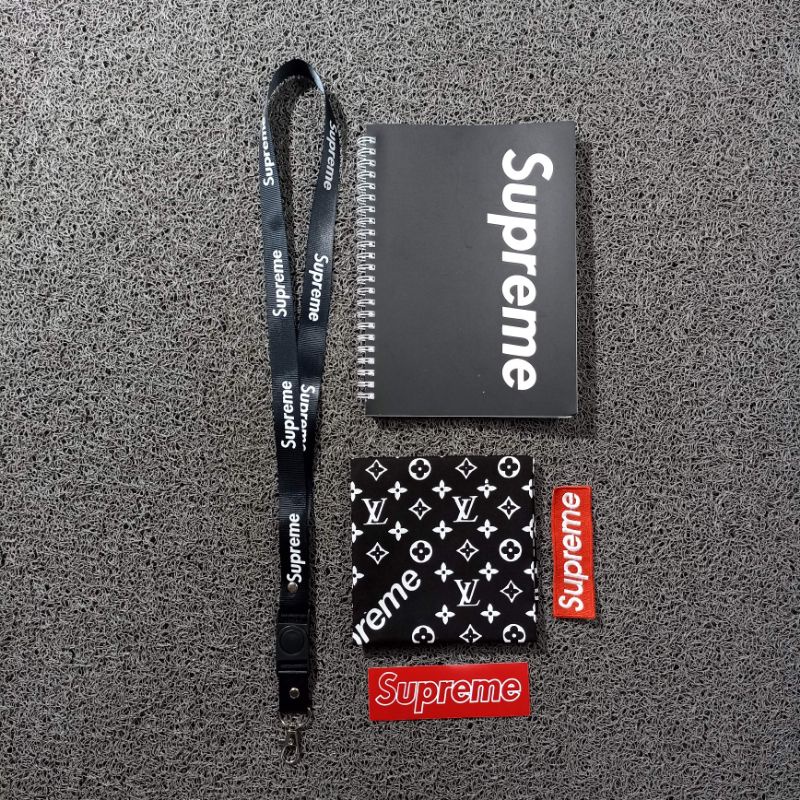 

Notebook Supreme satu paket terlaris.