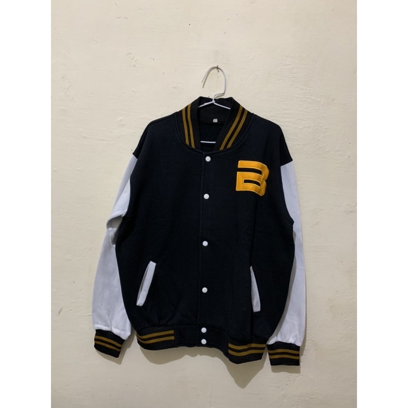 NEW KPOP BIG BANG VARSITY - M (oversized)