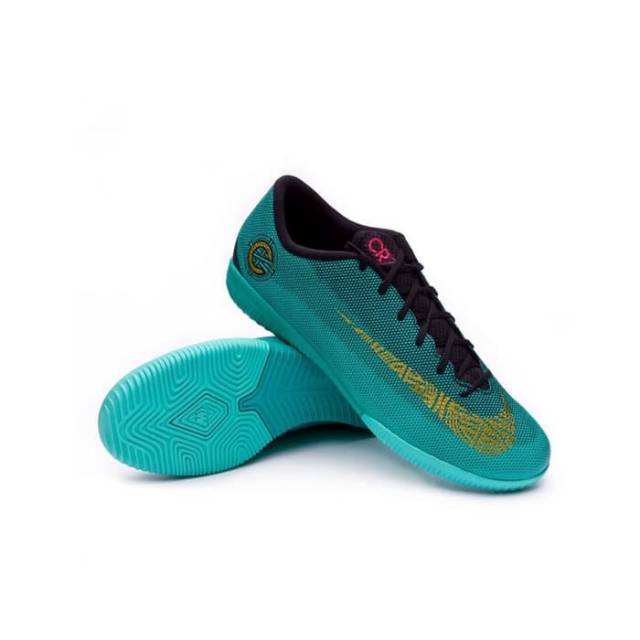 Sepatu futsal nike superfly x6