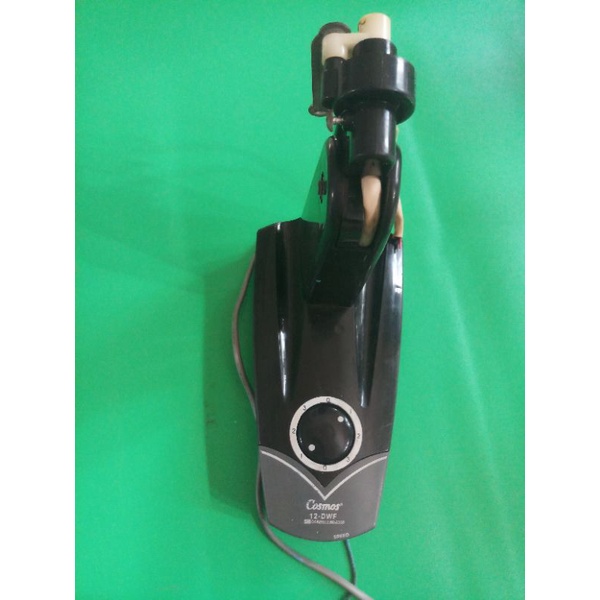 bodi kipas angin cosmos dinding hitam