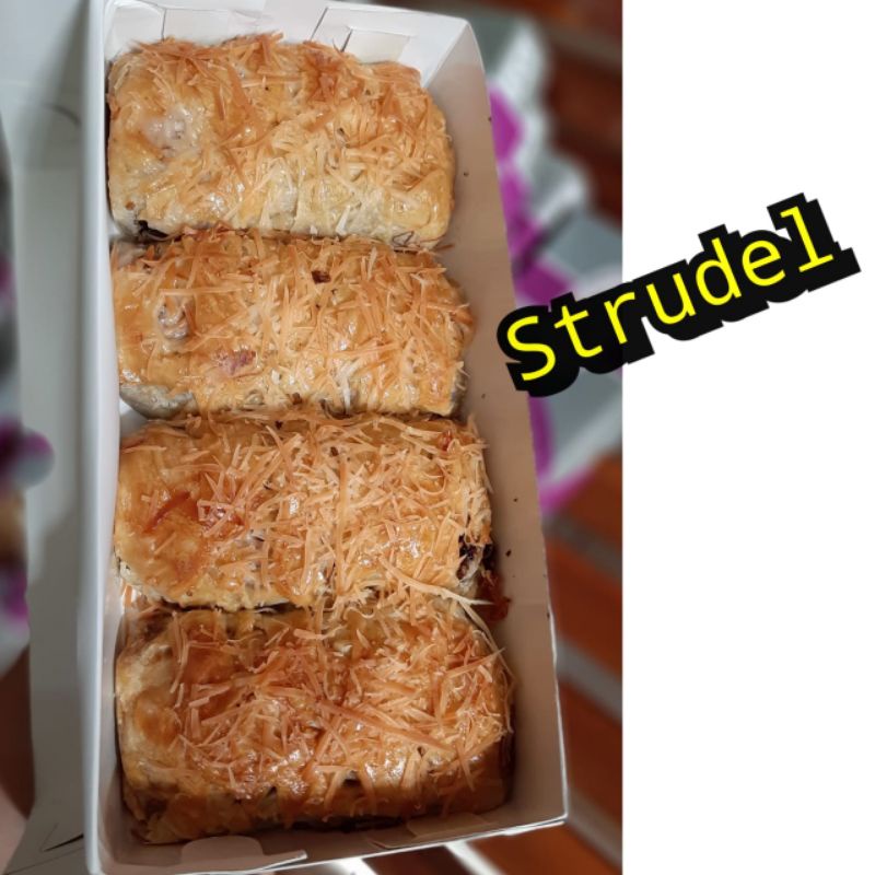

BOLLEN STRUDEL QUIIN