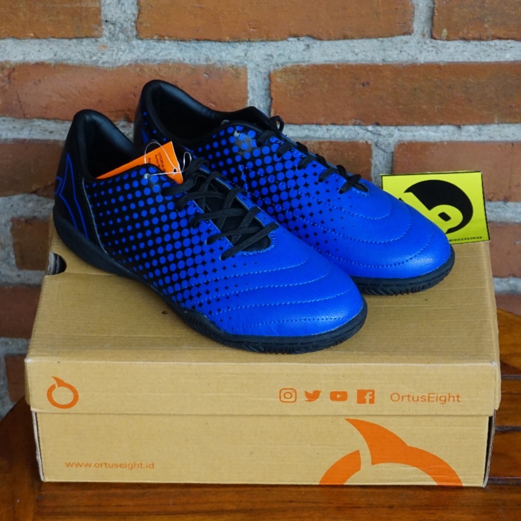 SEPATU FUTSAL ORTUSEIGHT UTOPIA IN