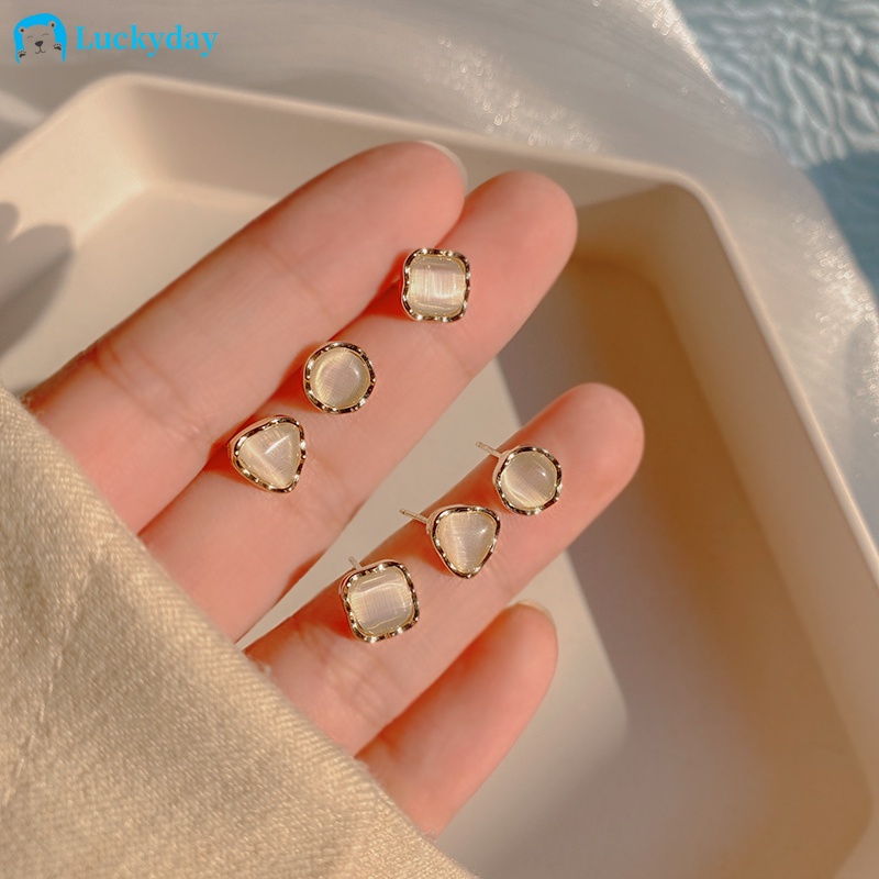 YEEZII Set Anting Stud Bentuk Segitiga Persegi Bulat Warna Emas Untuk Wanita