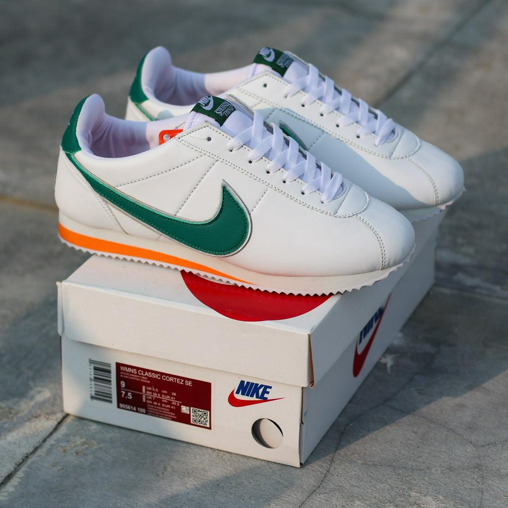 LIMITED EDITION CORTEZ STRANGER THINGS (LIVE)