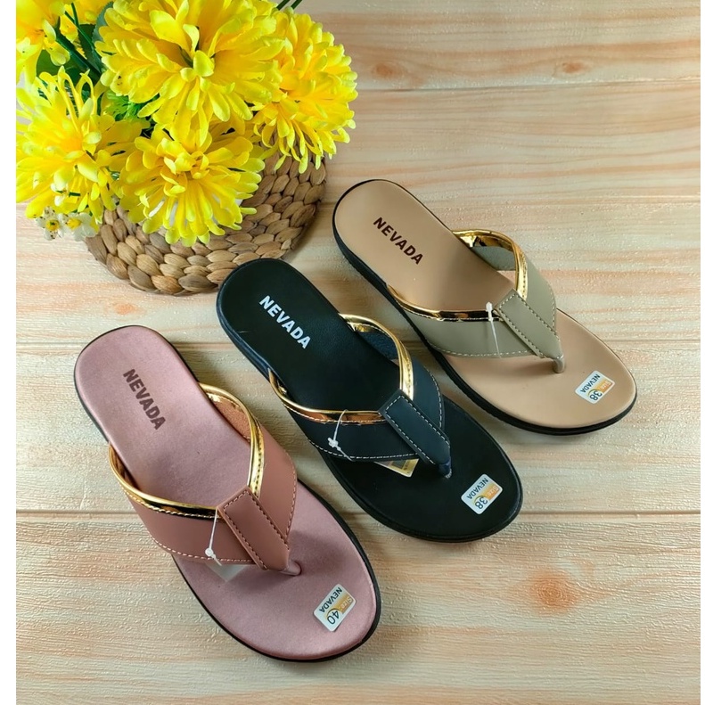 sandal wanita terbaru 2022 kekinian