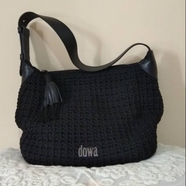 Preloved Tas DOWA seri Maumere Hitam