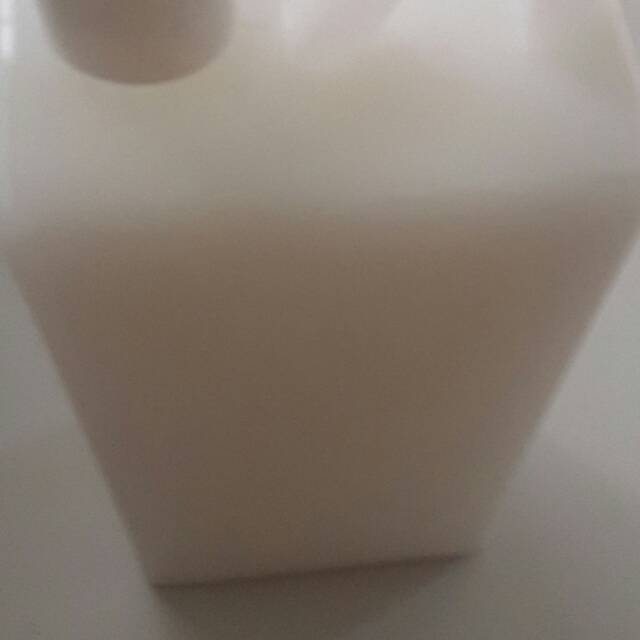 Body lotion whitening pengelupasan kiloan apoteker farmasi