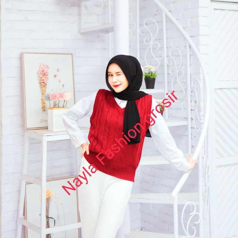 CABLE LING VEST RAJUT/ROMPI VEST RAJUT WANITA TERBARU/OUTWEAR WANITA KEKINIAN/FASHION WANITA/JAKET RAJUT PREMIUM/BAGUS/BERKUALITAS